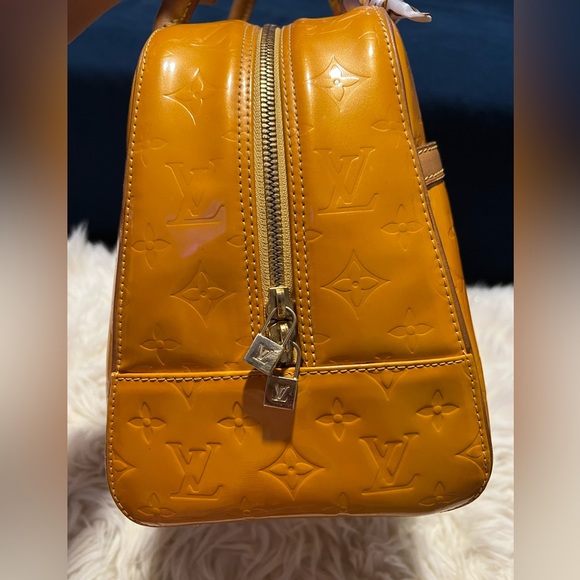 Tompkins Square Boston Vernis Bag Authentic - Picture 3 of 16